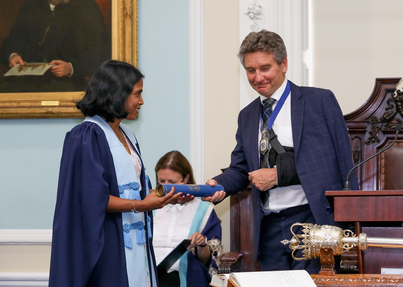 The Farquharson Award Recipient 2021 - Dr Bhuvaneswari Krishnamoorthy