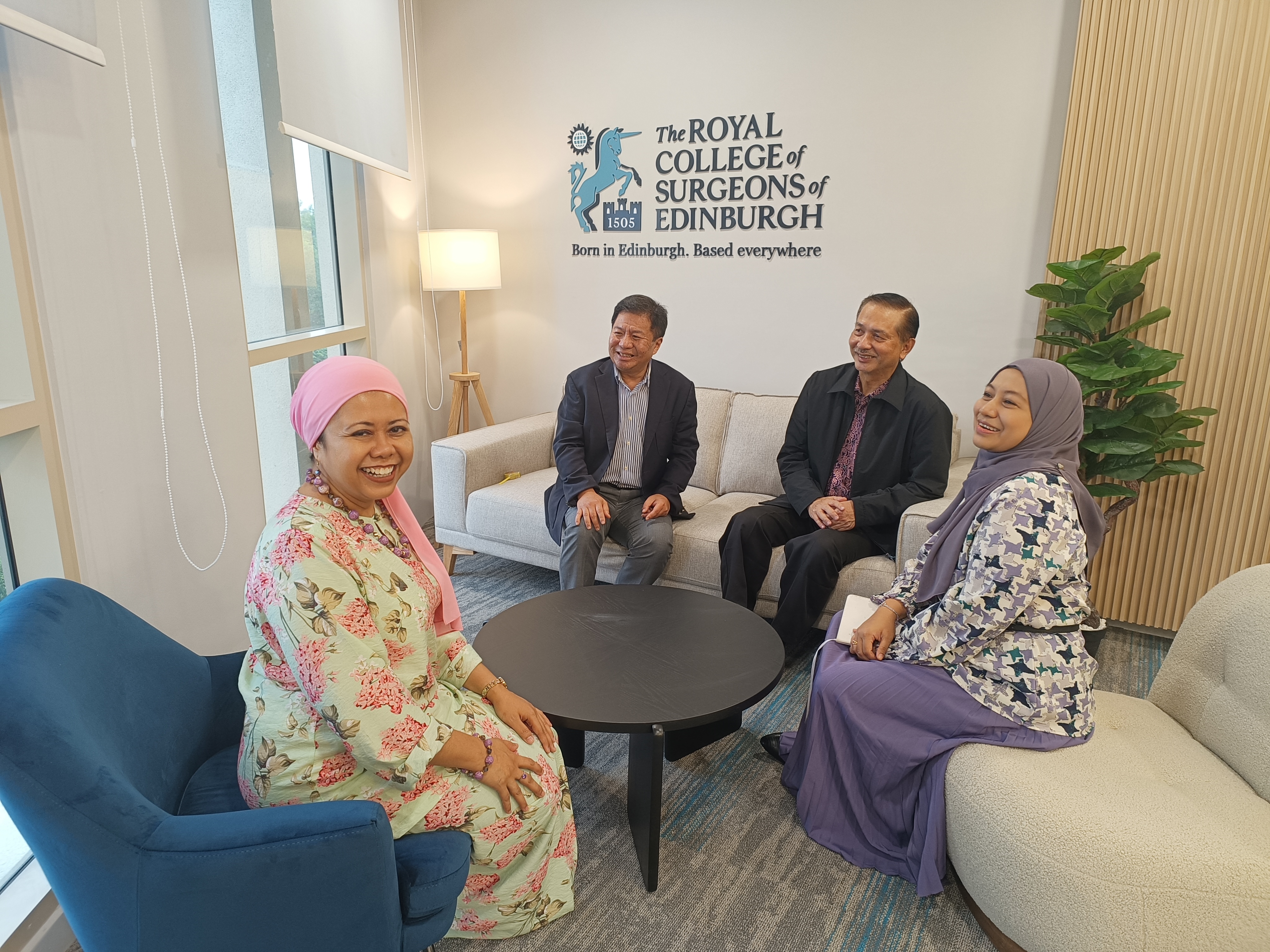L-R: Delaila Abdullah, Professor Dr Hanafiah Harunarashid, Dr Noor Hisham Abdullah and Shidah Abd Lah.