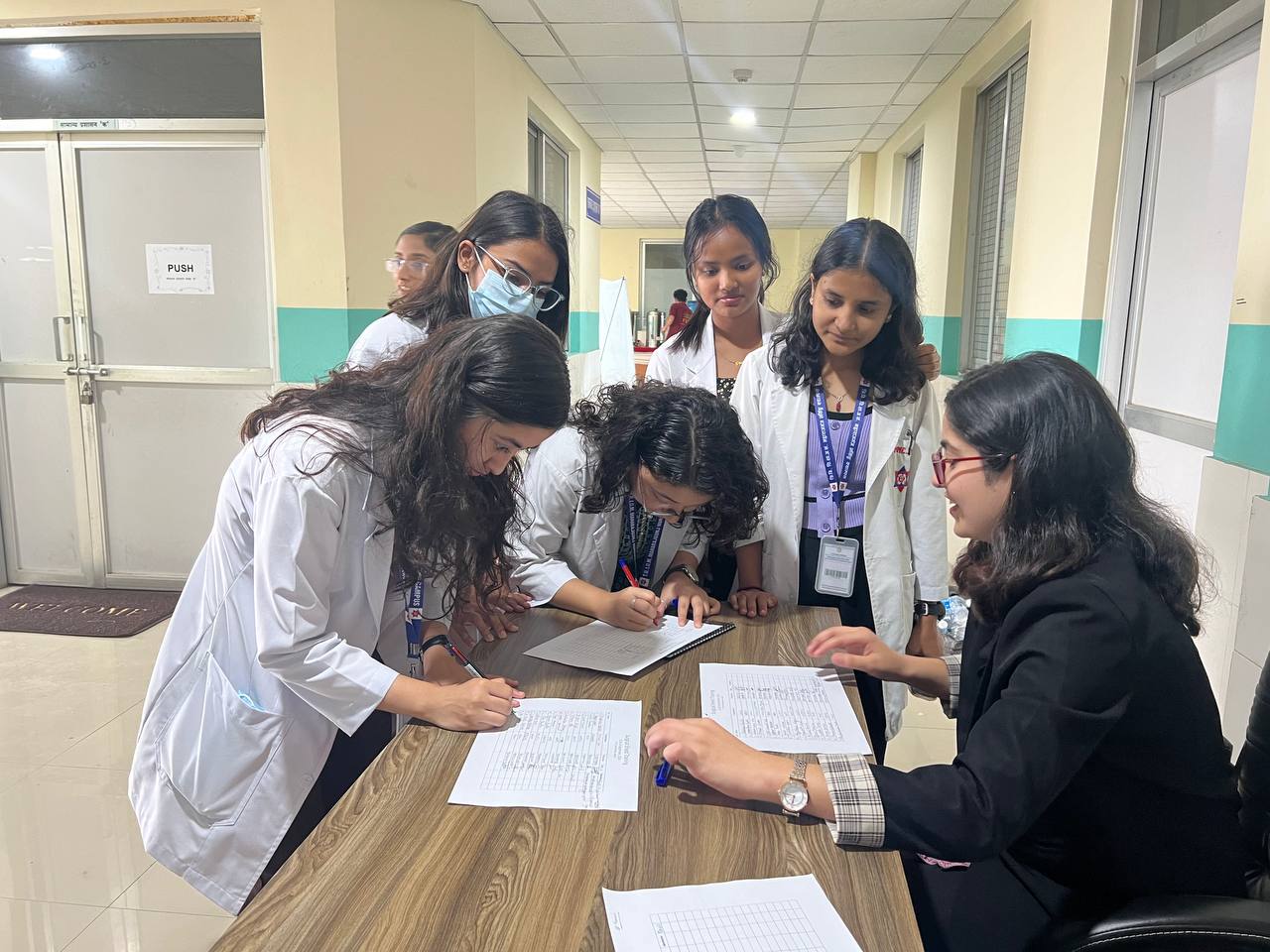 Tribhuvan University Teaching Hospital In Kathmandu - Women Sign Up For Training