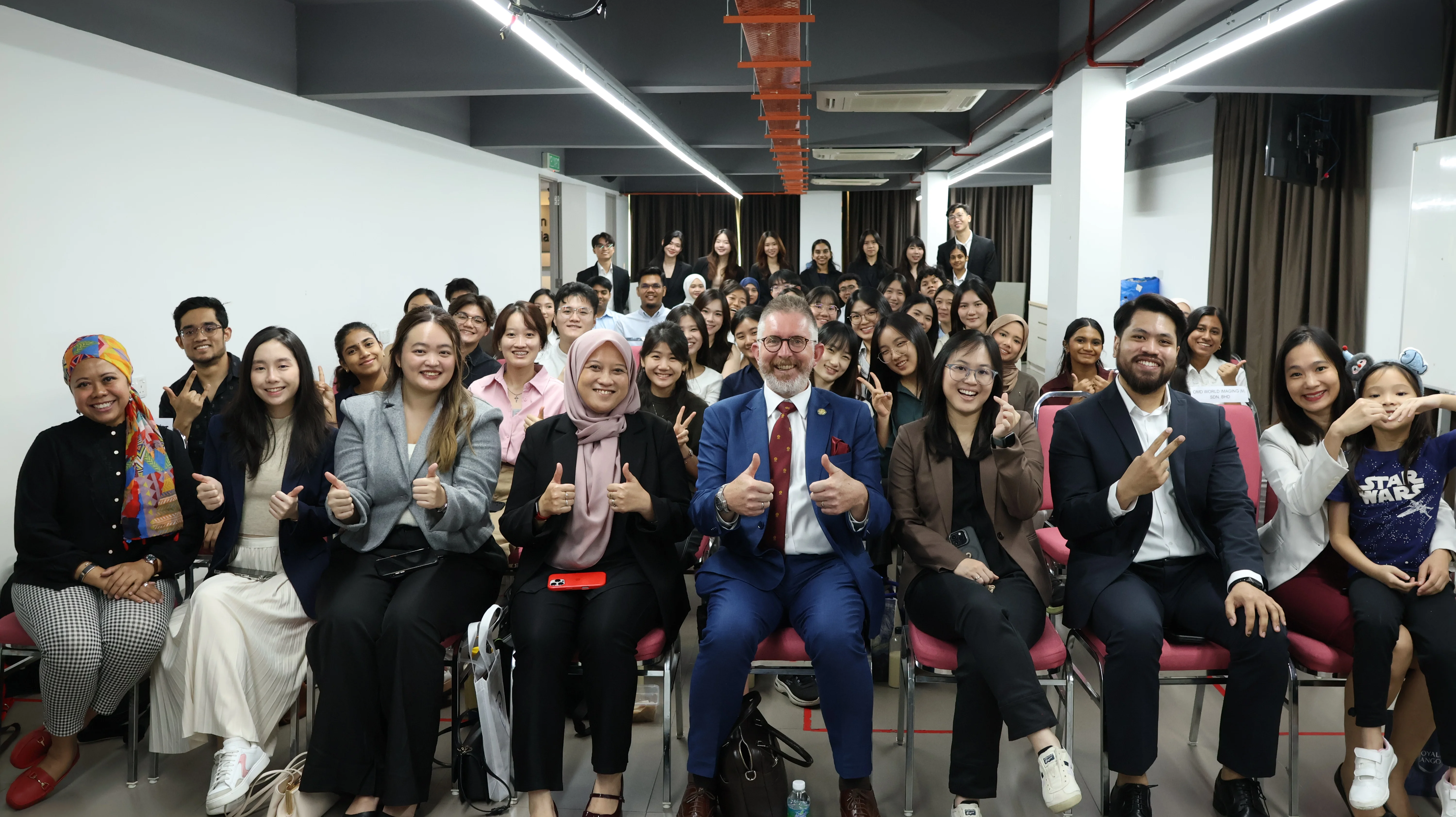 Professor Grant McIntyre with members of the Malaysian Dental Students Association attending the programme